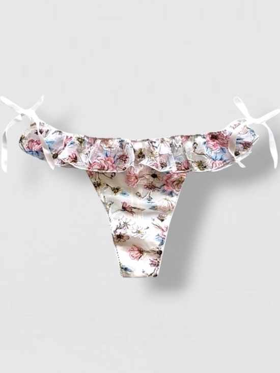 Victoria's Secret Other - Victoria’s Secret Thong Panties XL New